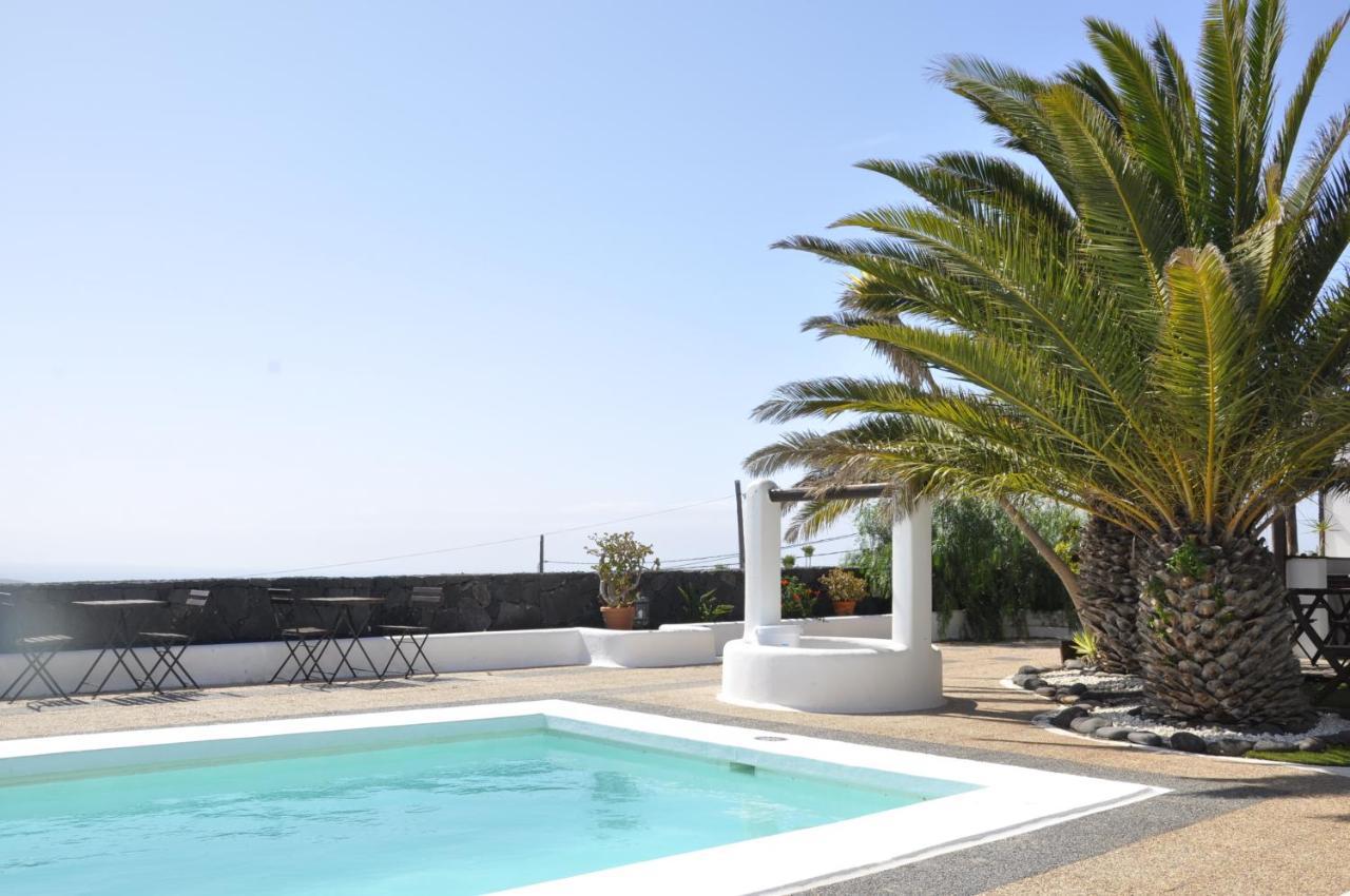 Oasis Surf House Apartment Soo Ngoại thất bức ảnh